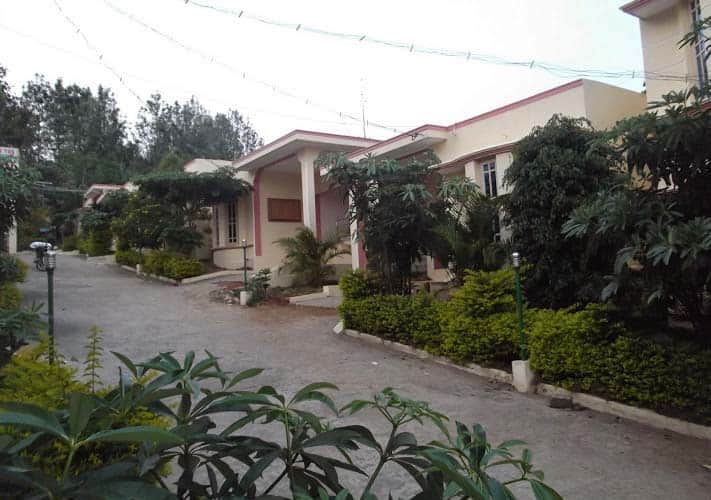 Wellington Hill Resort, Yercaud 1